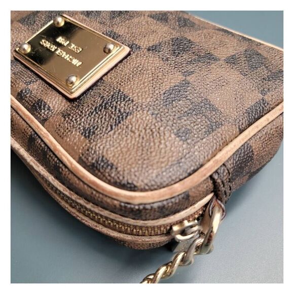 Michael Kors Neutral Brown Checked Signature Gold Accent Small Crossbody Bag - Picture 15 of 16